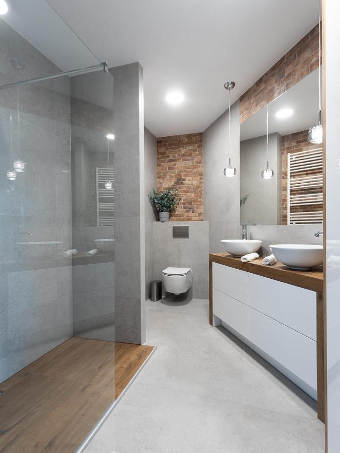 B&W Luxurious Apartment In The Center Of Wrocław Exteriör bild